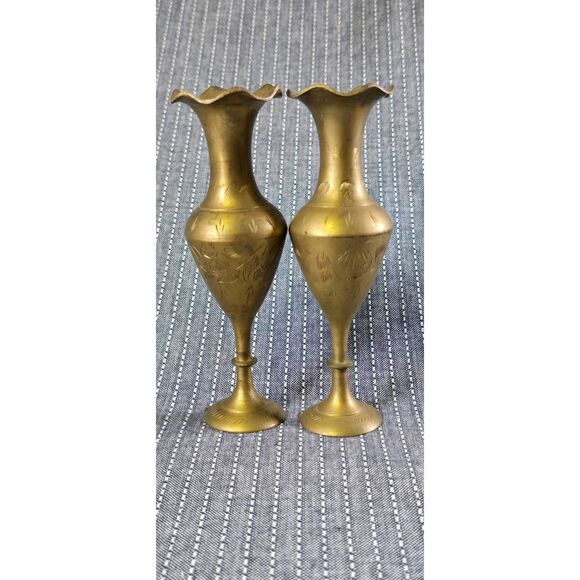 Two Vintage Brass Vases with etched floral and foliage patterns - Picture 1 of 7
